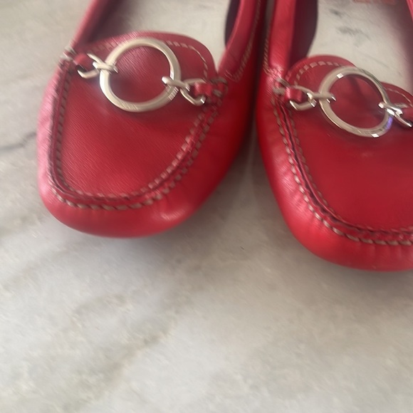 Prada woman’s loafer/driving shoe red in color size 36. - Picture 3 of 5